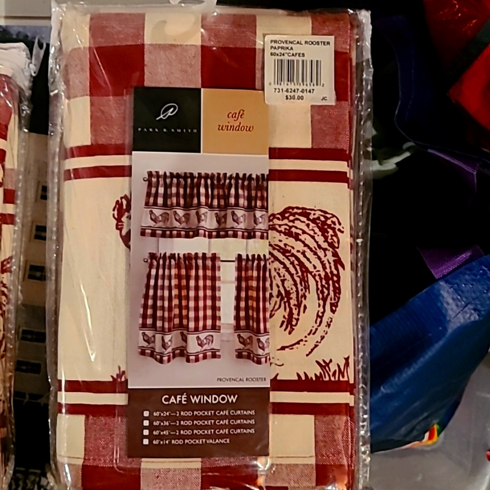 Cafe curtains